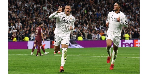 Kylian Mbappé teki ensimmäistä kertaa hattutempun Real Madridille Kylian Mbappé teki ensimmäistä kertaa hattutempun Real Madridille